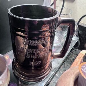 Rare Bennigan's 1989 Dark Bronze St. Patrick's Celebration Mug TEXAS Classic 37y